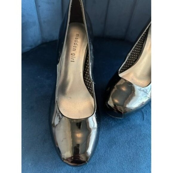 Madden Girl Black Patent Leather‎ Pumps Classic Heels Shoes Women's 7.5 - Picture 6 of 15